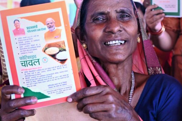 70 lakh ration card holders applied online for renewal