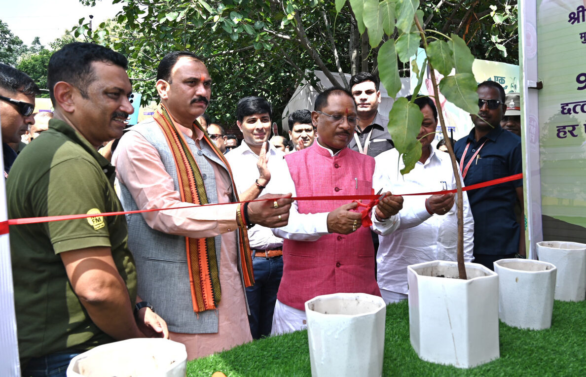 'One tree in the name of mother' campaign launched in Chhattisgarh