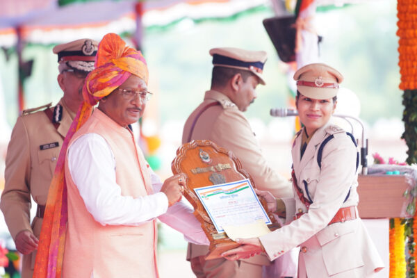 Chief Minister Vishnudev Sai honoured 46 police officers and jawans with police medals on the occasion of Independence Day