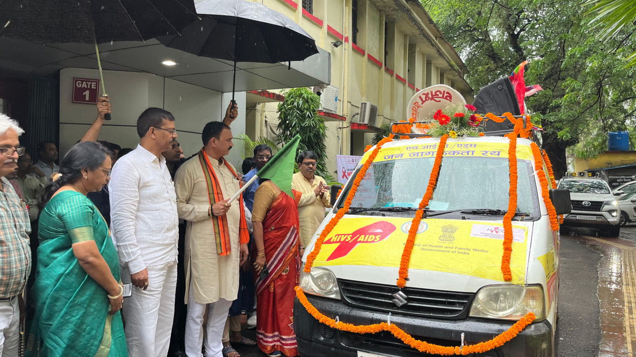 Health Minister Shyam Bihari Jaiswal launched an intensive publicity program for public awareness regarding prevention of HIV/AIDS