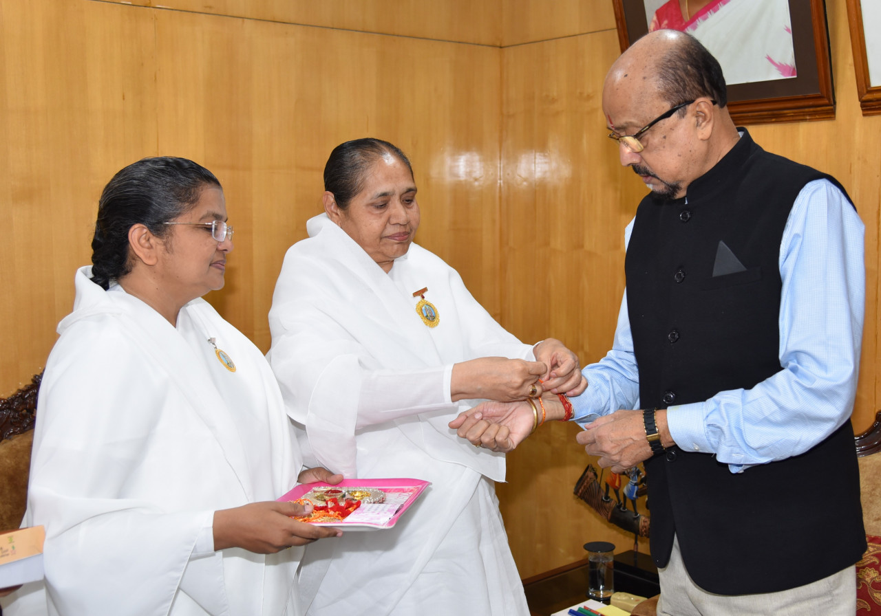 Raksha Bandhan 2024: Brahma Kumari sisters tied Rakhi to Governor Ramen Deka