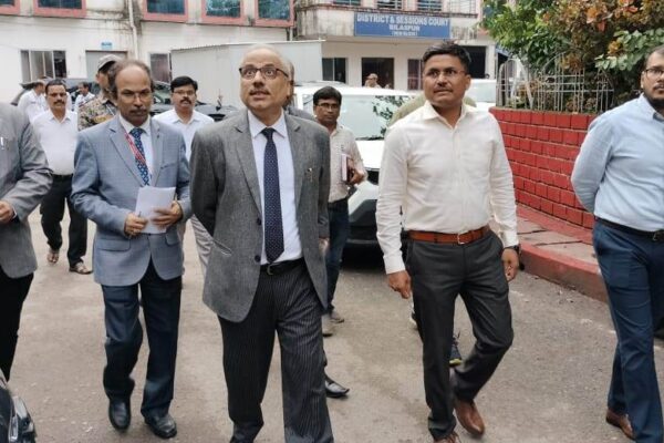 Chief Justice did a surprise inspection of District and Sessions Court, Bilaspur