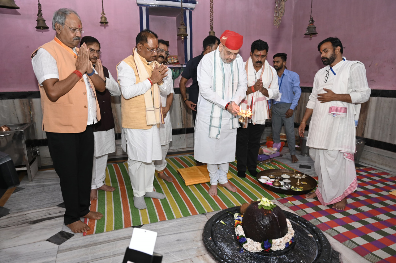 Union Home Minister Amit Shah worshiped Champeshwar Mahadev