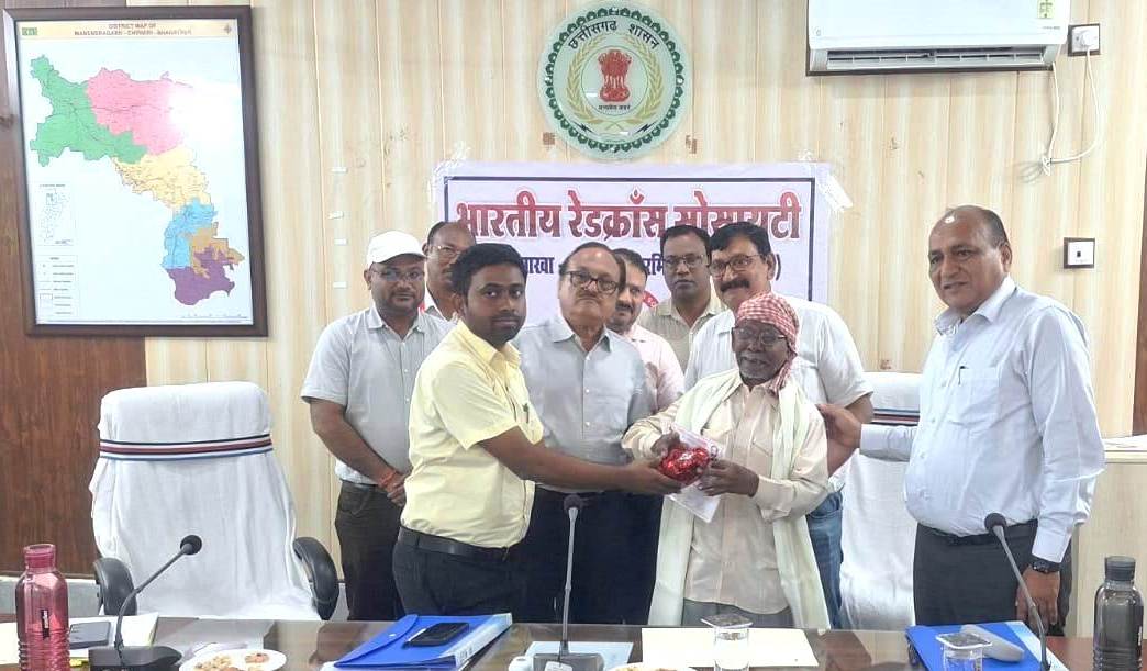 Red Cross Society honored Hiralal