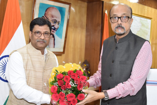 Vice Chancellor of Pandit Ravishankar Shukla University met the Governor