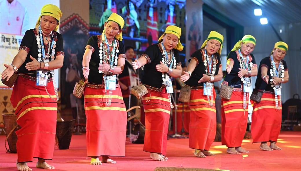 Chhattisgarh news: Tribal Pride Day and Interstate Tribal Folk Dance Festival-2024