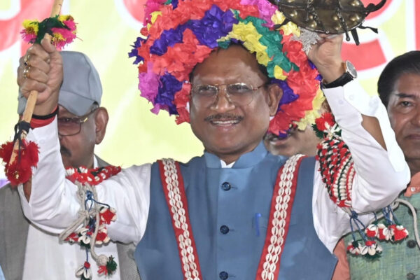 47th Raut Nacha Festival: A wonderful confluence of arms and makeup was seen on the tune of Gadwa Baja, Chief Minister was seen in traditional Nacha attire