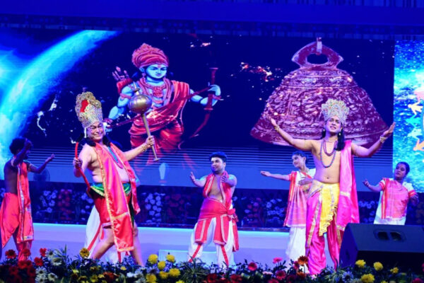 Live enactment of the struggle for the construction of Ram Mandir, young artists spread the cultural charm of Chhattisgarh